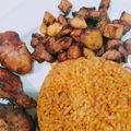 Blessing Dinkpa 's cooksnap of when they made Jollof rice,fried dodo and fried chicken.