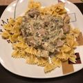 Szászi Emőke (Alice) Cooksnap-ja, amikor elkészítette a(z) Tejszínes, lenmagos csirke-farfalle receptet.
