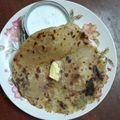 Poonam का कुकस्नैप जब उन्होंने आलू पराठा (aloo ka paratha recipe in Hindi) बनाया था।