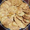 Shah Prity Shah Prity's cooksnap of when they made રવા મેંદાની ફરસી પૂરી.