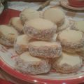 El cooksnap de Katherine Arevalo Toledo cuando hizo Alfajores de maicena.