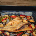 El cooksnap de enrique moreno cuando hizo Corvina al horno con pimentón y su guarnición.