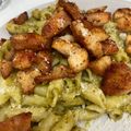 El cooksnap de Oana Vieru cuando hizo Pasta en salsa pesto y pollo.