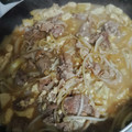 ひでぽん777's cooksnap of when they made 節約めし♪豚肉、もやし、豆腐のすき焼き丼.
