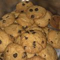 Cooksnap dari Amalia Chairunnisa Budiawan untuk resep Home made simple choco chip cookies 🍪