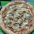 Cooksnap dari Novi Iqbal untuk resep Pizza empuk meskipun dingin