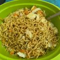 Cooksnap dari BuNay untuk resep Ide bekal suami. (Mie goreng bakso burung dara)