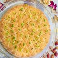 کوک اسنپ Tayebeh بعد از امتحان کردن باقلوا هندی.