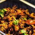 Sonal Sardesai Gautam का कुकस्नैप जब उन्होंने फ्राई गोभी मशरूम सब्जी (fry gobi mushroom sabzi recipe in Hindi) बनाया था।