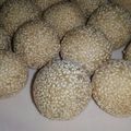 Cooksnap dari serikat rejeki untuk resep 87. Onde - onde Lembut dan Kopong (Isi Kacang Hijau)
