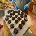 El cooksnap de Pablo Harispe cuando hizo Alfajores marplatenses blancos.