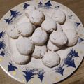 Cooksnap από Ναυσικά στη συνταγή Κουραμπιέδες με φιστίκια Αιγίνης και άρωμα εσπεριδοειδών