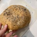 صورة من Rand Majali، شاركها بعد تجربة وصفة الخبز العربي الكيتوني 🥟