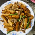 王曉雲 的 豆乾炒肉絲 cooksnap