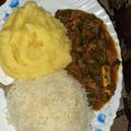 BettyMeeme's cooksnap of when they made Mashed potatoes with chicken curry.