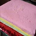 Cooksnap dari Bunda Olla untuk resep Rainbow cake ekonomis (2 telur)