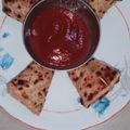 Disha yadav का कुकस्नैप जब उन्होंने मूली का पराठा (mooli ka paratha recipe in Hindi) बनाया था।