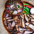 Cooksnap Julia ALeen Aireish semasa beliau membuat Daging bakar dan air asam.
