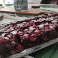 Bencze Diána Cooksnap-ja, amikor elkészítette a(z) Csokis - meggyes gyors süti 🍒🍫 receptet.