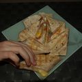 Cooksnap από tahitian στη συνταγή Τορτίγια με ζαμπόν και τυρί στην τοστιέρα