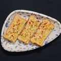 Ushma Vaishnav's cooksnap of when they made ગાર્લિક બ્રેડ (Garlic Bread Recipe In Gujarati).