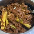 Cooksnap ainie munchininie semasa beliau membuat Rendang daging minang.