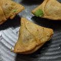 Karan Tripathi (Food Fanatic) का कुकस्नैप जब उन्होंने आलू समोसे (aloo samose recipe in Hindi) बनाया था।