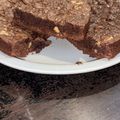 El cooksnap de Cintia Torres cuando hizo Brownie casero con chocolate en polvo súper fácil! Con dulce de leche y crema.