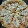 Cooksnap dari atta puspita untuk resep Pizza 🍕 Empukkk (Sosis+Salami)