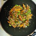 Madhu Bhargava का कुकस्नैप जब उन्होंने हनी चिली पोटैटो (Honey chilli potato recipe in Hindi) बनाया था।