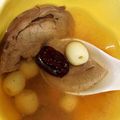 江湖小俠 的 蓮子桂圓養生豬心湯 cooksnap
