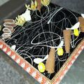 صورة من NAHID ، شاركها بعد تجربة وصفة كيكة شوكولا..مع صوص الشوكولا🍫🍰👌