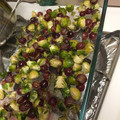 El cooksnap de seyda sanz cuando hizo Coles de Bruselas con uvas y nueces.