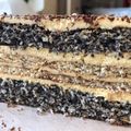 Cooksnap-ul lui Corina Kiss atunci când a preparat Delicioasă prăjitură Tosca😍😋dar asamblată și decorată diferit☺️❤️.