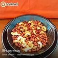 Sonal Modha's cooksnap of when they made તળેલા મસાલા કાજુ અને શીંગદાણા (Fried Masala Kaju Shingdana Recipe In Gujarati).