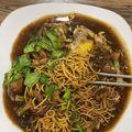 Cooksnap Aarya Mahija Garwa semasa beliau membuat Yee mee sizzling 🇨🇳.