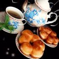 صورة من 🍓💞مطبخ ام ندى اماني🍓💞، شاركها بعد تجربة وصفة فطاير الوردة🌺