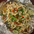 Cooksnap Non Isml semasa beliau membuat Ikan Bawal Emas Kukus Ala Thai.