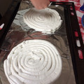 El cooksnap de Maria Paz Dominguez/ @pacitamama en instagram cuando hizo Merengue suizo/francés al microondas.