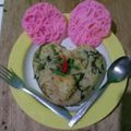 Cooksnap dari Ummu Rohmah Ahmad untuk resep Nasgor unik (nasi vs daun singkong)