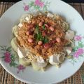 Cooksnap dari Bunda TitanQue untuk resep Lontong tahu mBlora