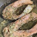 Cooksnap Siti Nur Masitah semasa beliau membuat Garlic Butter Salmon.