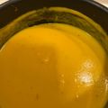 Cooksnap Raja Izzati semasa beliau membuat Sup labu (creamy pumpkin soup).