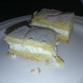 Halász Barbara Cooksnap-ja, amikor elkészítette a(z) Könnyű citromos túrós szelet receptet.