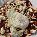 El cooksnap de Diana E. cuando hizo Chilaquiles muy rojos, a los 3 chiles 🌶️🍅🍲.
