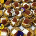 El cooksnap de @tesa.cuina cuando hizo Tartaletas de mozzarella con membrillo y huevo hilado.