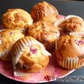 Cooksnap από common στη συνταγή Muffins με λευκή σοκολάτα και φραμπουάζ