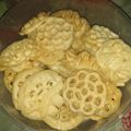Cooksnap senah mamat semasa beliau membuat Kuih Goyang / Ros.