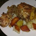 El cooksnap de Marcela Barba cuando hizo Muslos de pollo con papas, boniato y cebollas al horno.