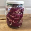 Bettina Illés Cooksnap-ja, amikor elkészítette a(z) Lilahagyma saláta befőttes üvegben receptet.